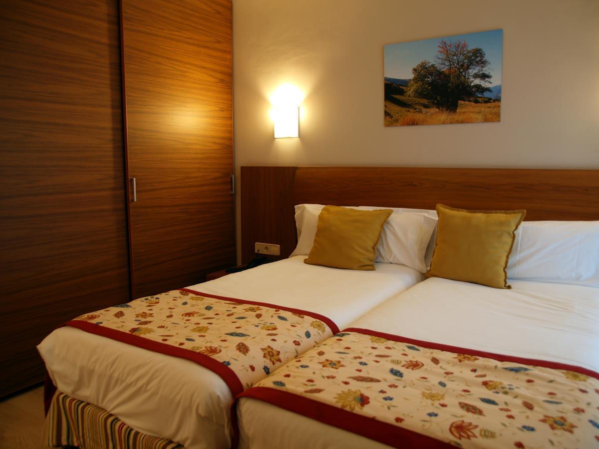Economy Twin Room